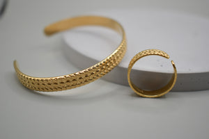 Antigone cuff bracelet